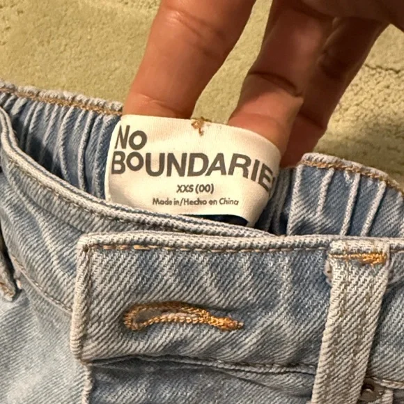 NWT Wide Leg Jeans, No Boundaries, size xxs 00 - Picture 2 of 4